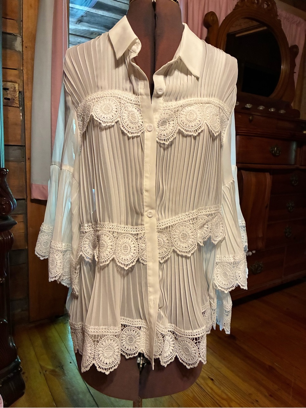 JJ's Fairyland Sheer White Blouse - Lace Trim